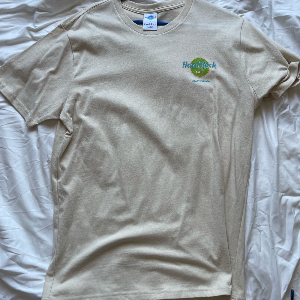 Pacsun X Hard Rock Cafe Beige T-Shirt